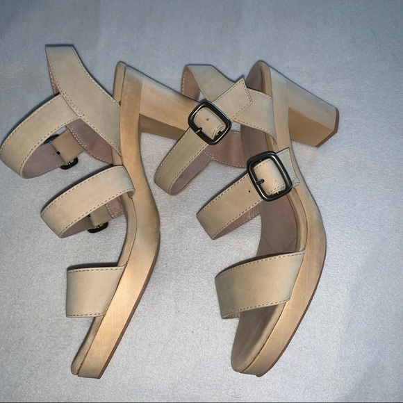 J.Jill Double Buckle Sandal Stone Size 11. - Picture 2 of 7